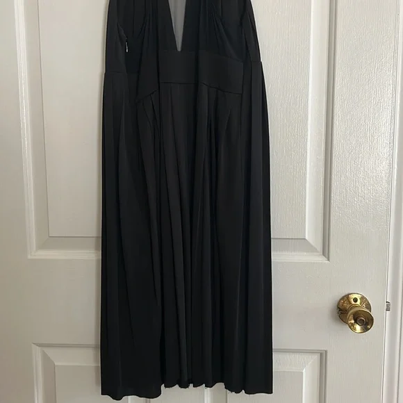 Moda International Ruffle Dress - Picture 6 of 10